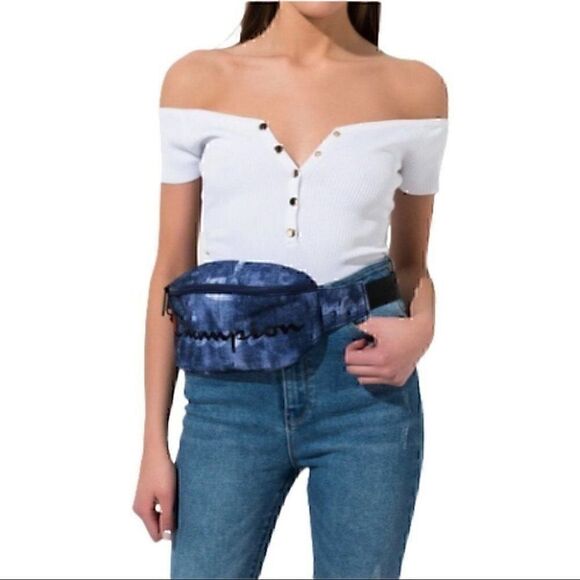 ⭐️HOST PICK ⭐️Champion Unisex-Adult Prime Sling Waist Pouch NWT - Picture 1 of 6